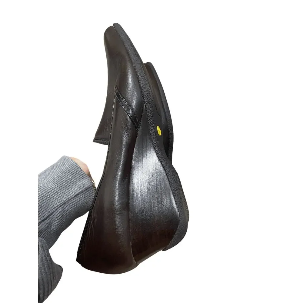 Circa Joan & David Size 10 Shoes Brown Leather Wedge Modest Casual Heels